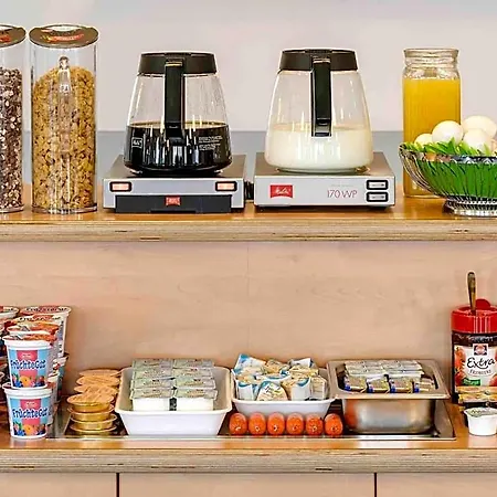 Ibis Budget Versailles - Otel Trappes